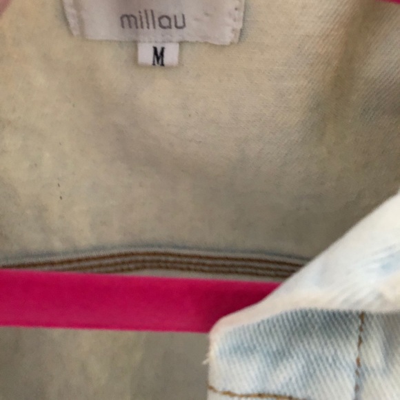 Jean jacket - Picture 2 of 3